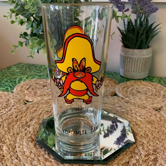 Warner brothers, Pepsi COLLECTOR SERIES YOSEMITE SAM drinking glass, EUC - Picture 1 of 8
